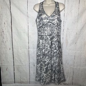 Ann Taylor Loft black and white dress sz 8